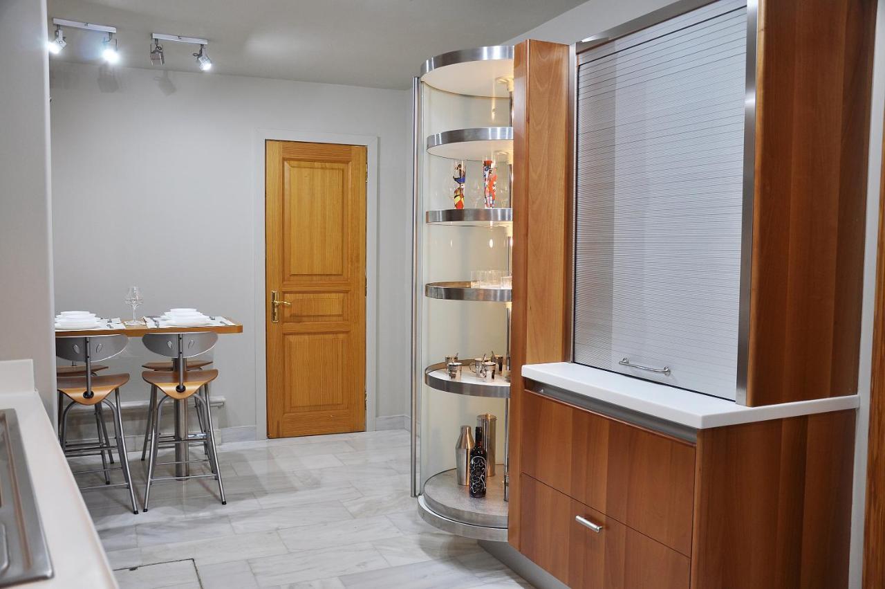 Jootiq Loft Lägenhet Vouliagméni Exteriör bild